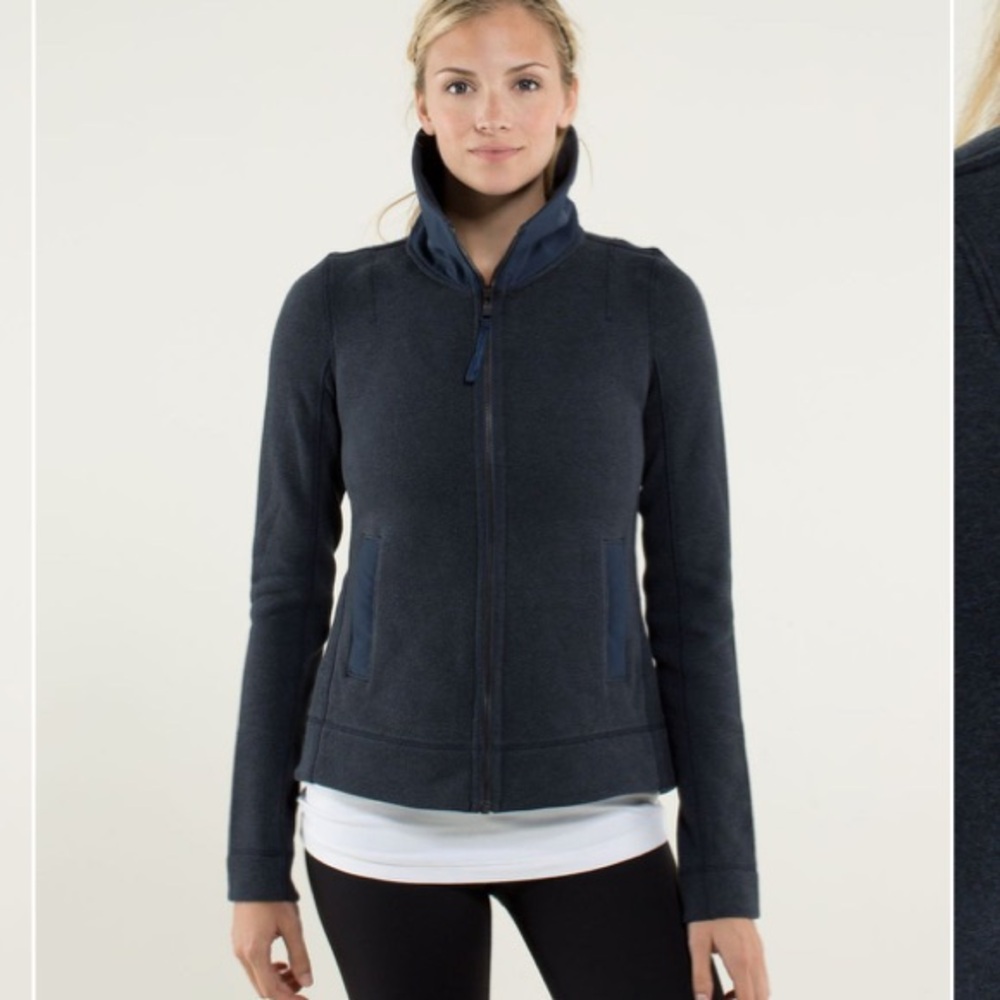 Lululemon En Route Jacket Inkwell Size 4 or XS